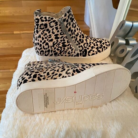 Beige & Black Leopard Sky - Picture 4 of 7